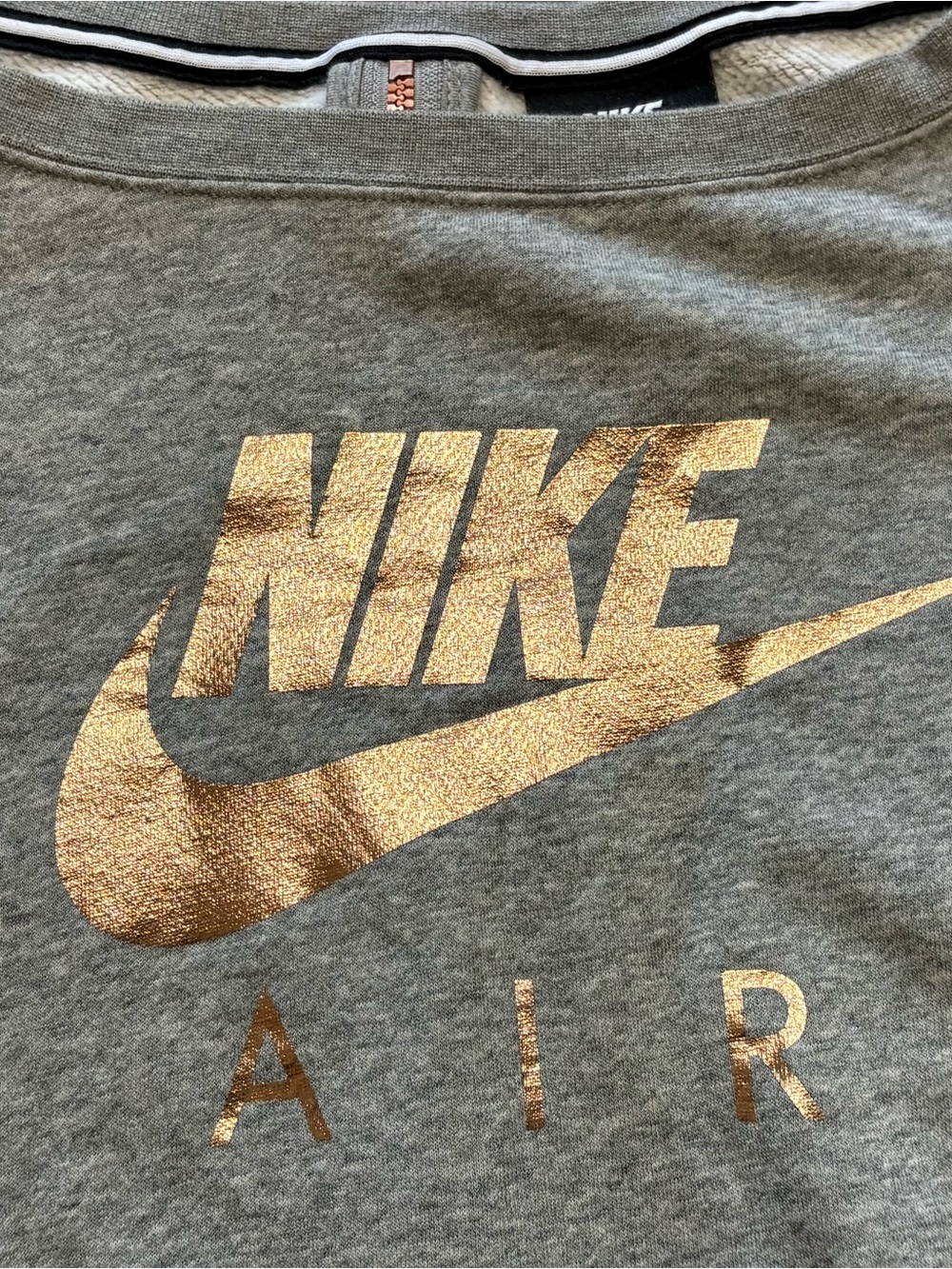 Nike Grey Cropped Sweatshirt with Rose Gold Logo - Picture 3 of 7